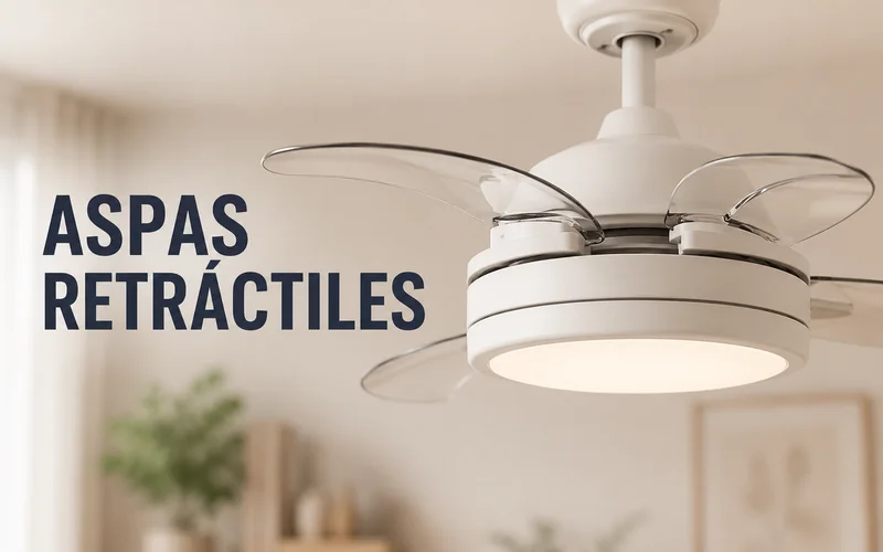 Aspas retráctiles de una lámpara ventilador de techo